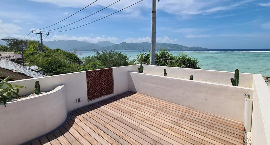 Shore Thing Gili Air Beachfront Apartment エクステリア 写真